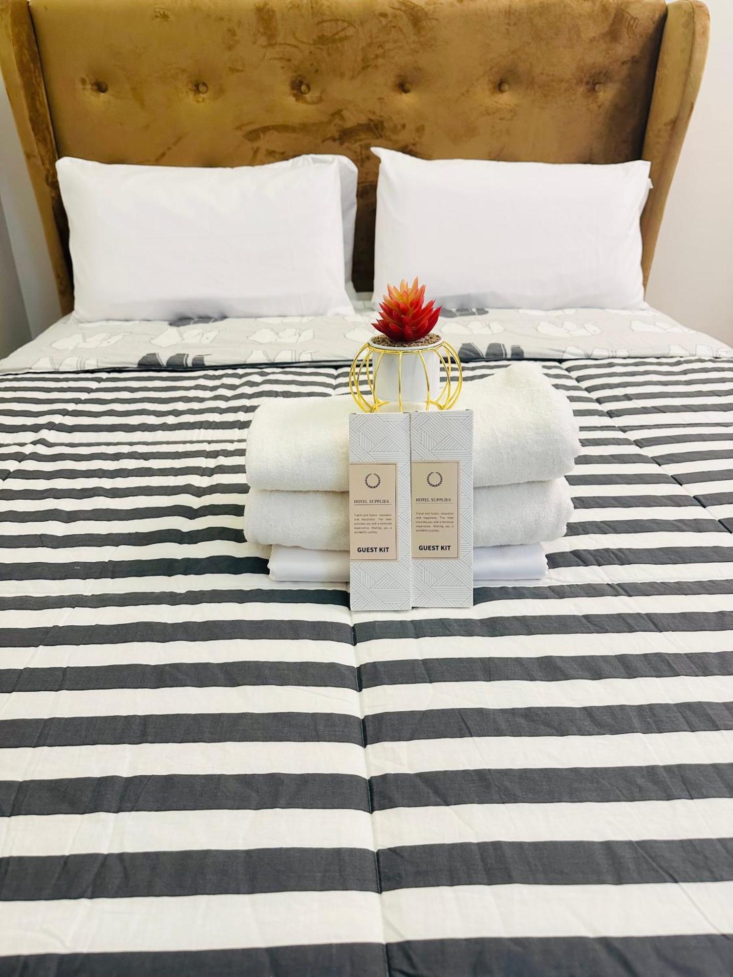 Starlight Suites Trece Martires Kültér fotó