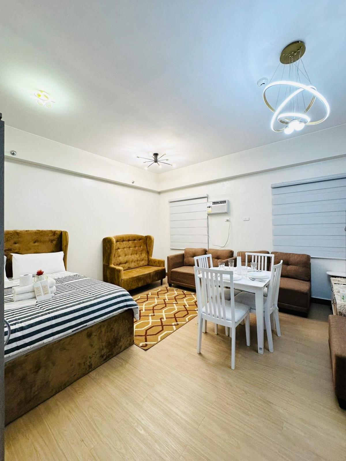 Starlight Suites Trece Martires Kültér fotó